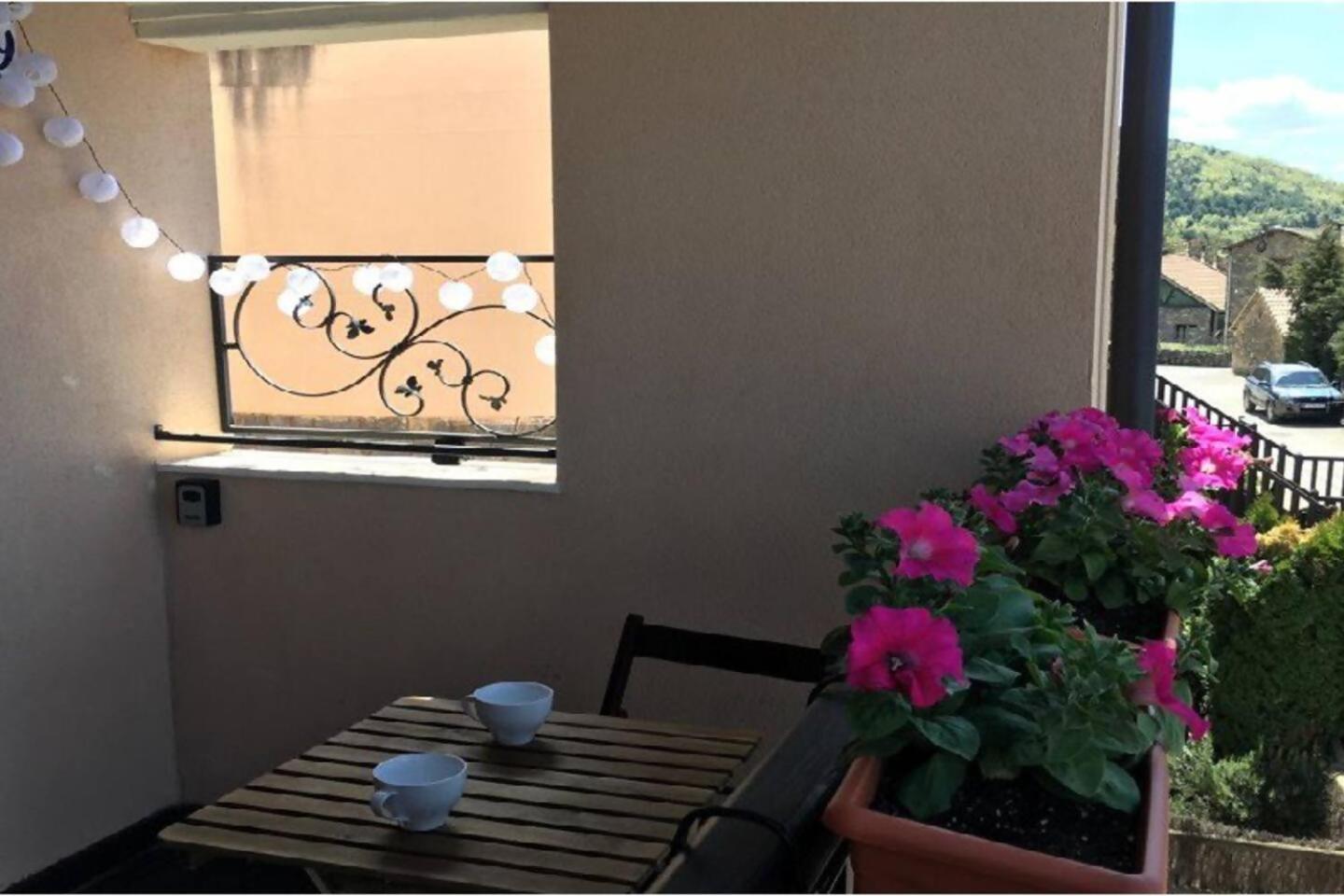 Duplex La Valle Ordesaainsa لاسبونا المظهر الخارجي الصورة