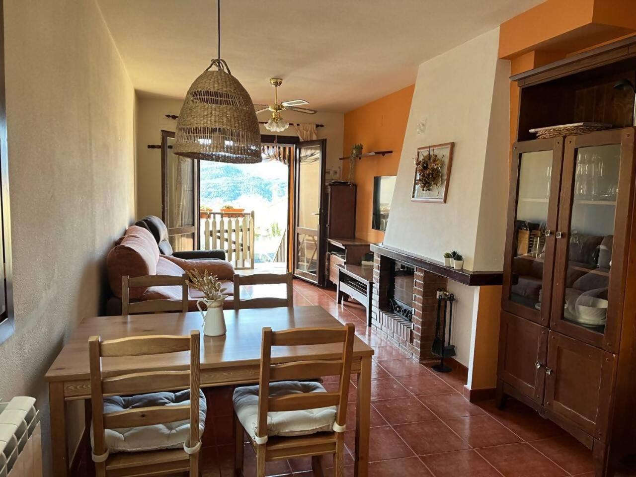 Duplex La Valle Ordesaainsa لاسبونا المظهر الخارجي الصورة